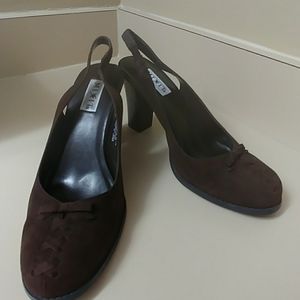 Chocolate brown sling back high heel